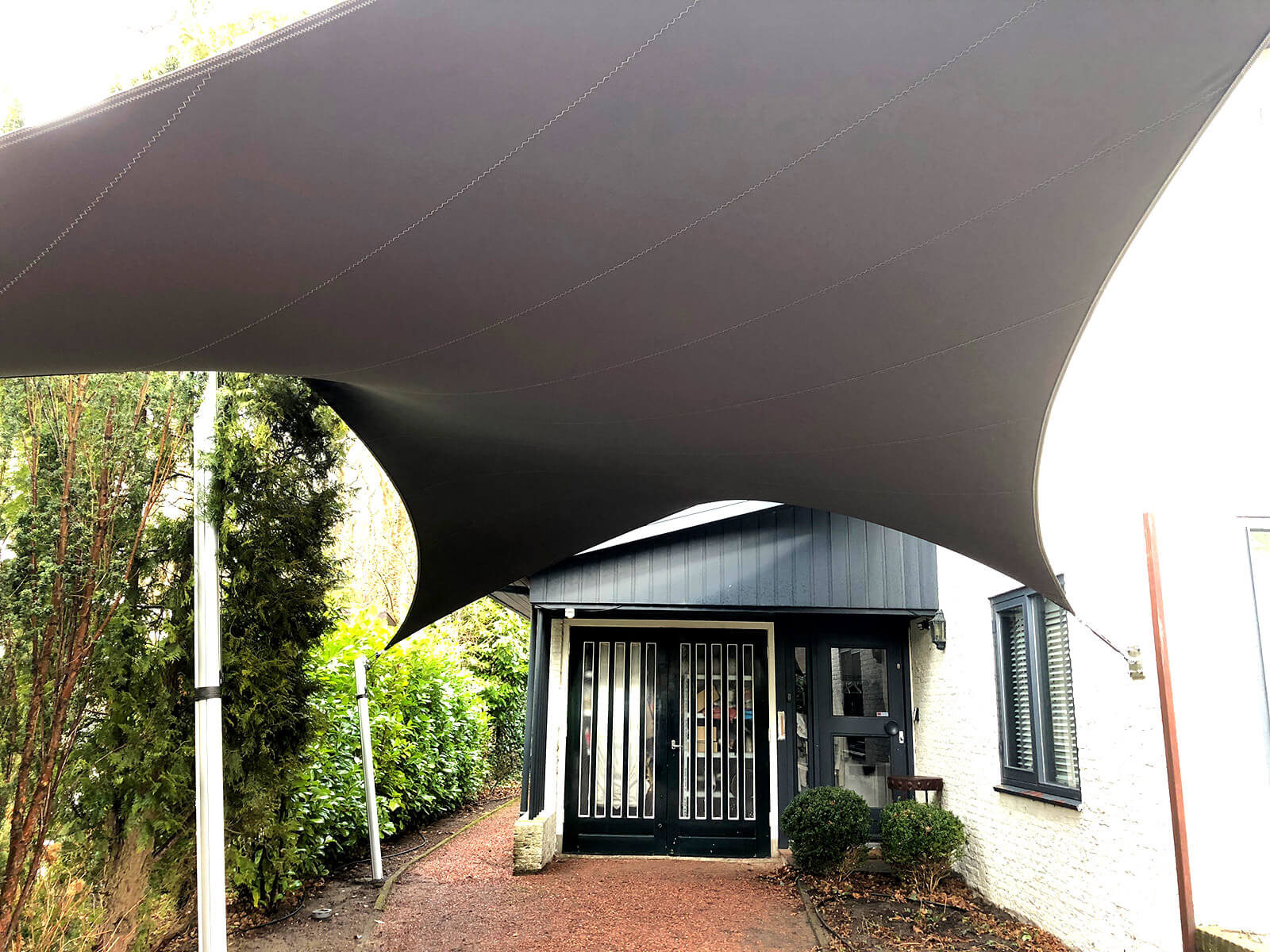 Why choose a textile roof? Advantages of textile roofing.